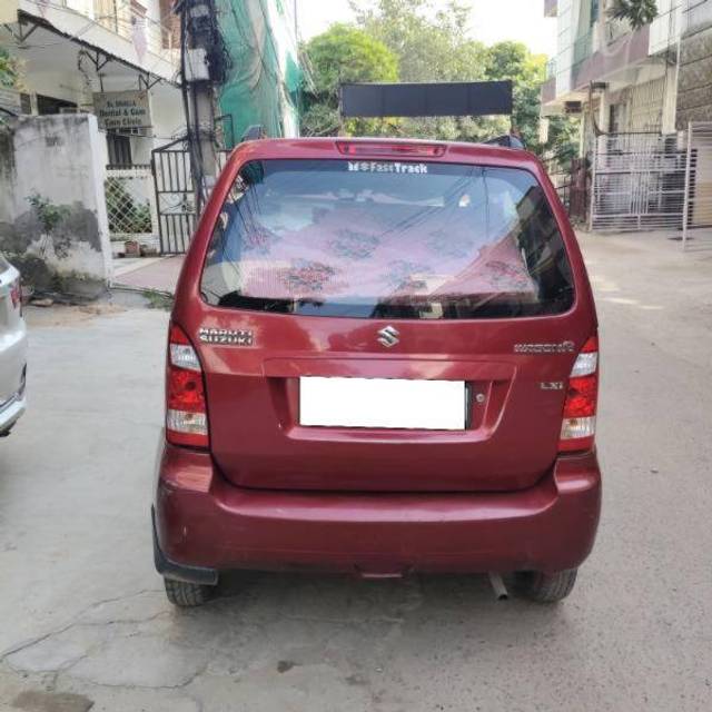 https://images10.gaadi.com/usedcar_image/4175365/original/6ec8d76509530841d6b1c36317f31b45.jpg?imwidth=6401