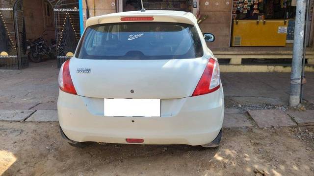 https://images10.gaadi.com/usedcar_image/4175380/original/12227ec02f62d698e5d41434e8685d4c.jpg?imwidth=6401