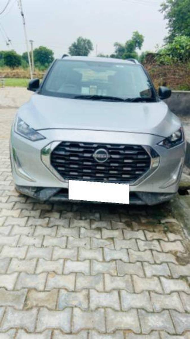 https://images10.gaadi.com/usedcar_image/4175398/original/02bd557b7b6b525dd04e97c469201828.jpeg?imwidth=6400