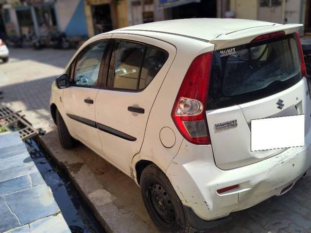 https://images10.gaadi.com/usedcar_image/4175436/original/eff1a29891254c0e8deaaa4b1acbc7ad.jpg?imwidth=6402