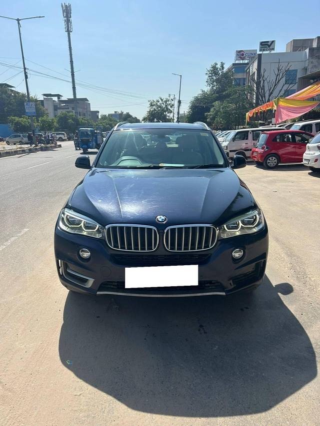 https://images10.gaadi.com/usedcar_image/4175442/original/processed_f2ff6c1a15ac75229fc6e9d682b0c31f.jpg?imwidth=6400