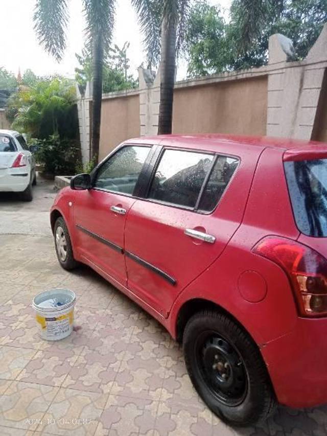 https://images10.gaadi.com/usedcar_image/4175668/original/processed_667182fb-b635-470e-b046-99f4ea851ce5.jpg?imwidth=6402