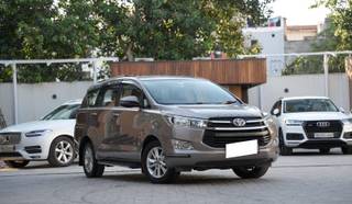 Toyota Innova Crysta 2016-2020 Toyota Innova Crysta 2.7 GX AT BSIV