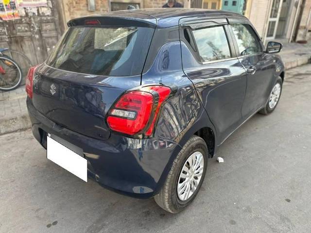 https://images10.gaadi.com/usedcar_image/4175933/original/processed_1a9a37d5-cd0b-45cf-8fbe-f82de6d99245.jpg?imwidth=6402