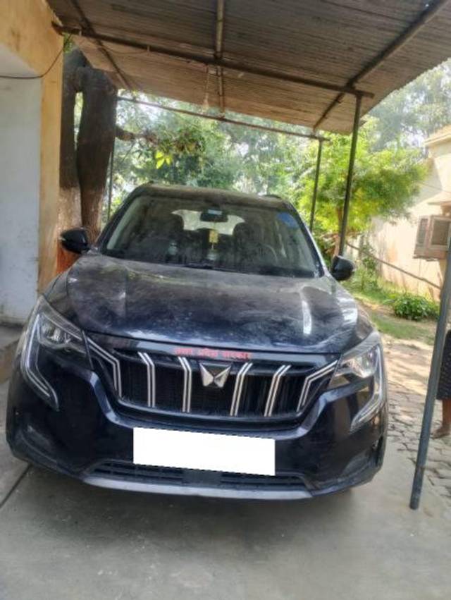 https://images10.gaadi.com/usedcar_image/4175940/original/processed_50090827-f73f-4816-86ae-d40481827cc8.jpg?imwidth=6400