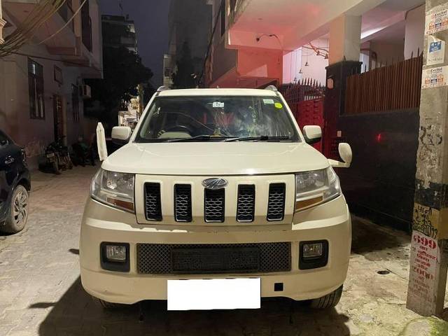 https://images10.gaadi.com/usedcar_image/4175959/original/c4cbb5e34e8f522577053e4a1874a3d5.jpg?imwidth=6400