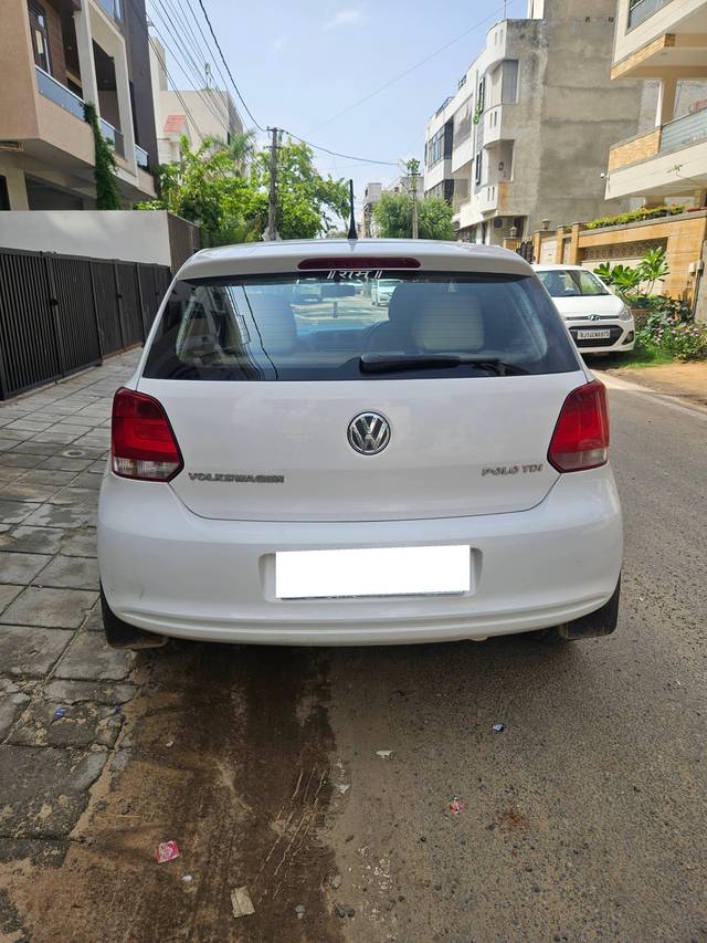 https://images10.gaadi.com/usedcar_image/4176034/original/processed_b8a54c7670b99b38afeeca8a5121d742.jpg?imwidth=6402