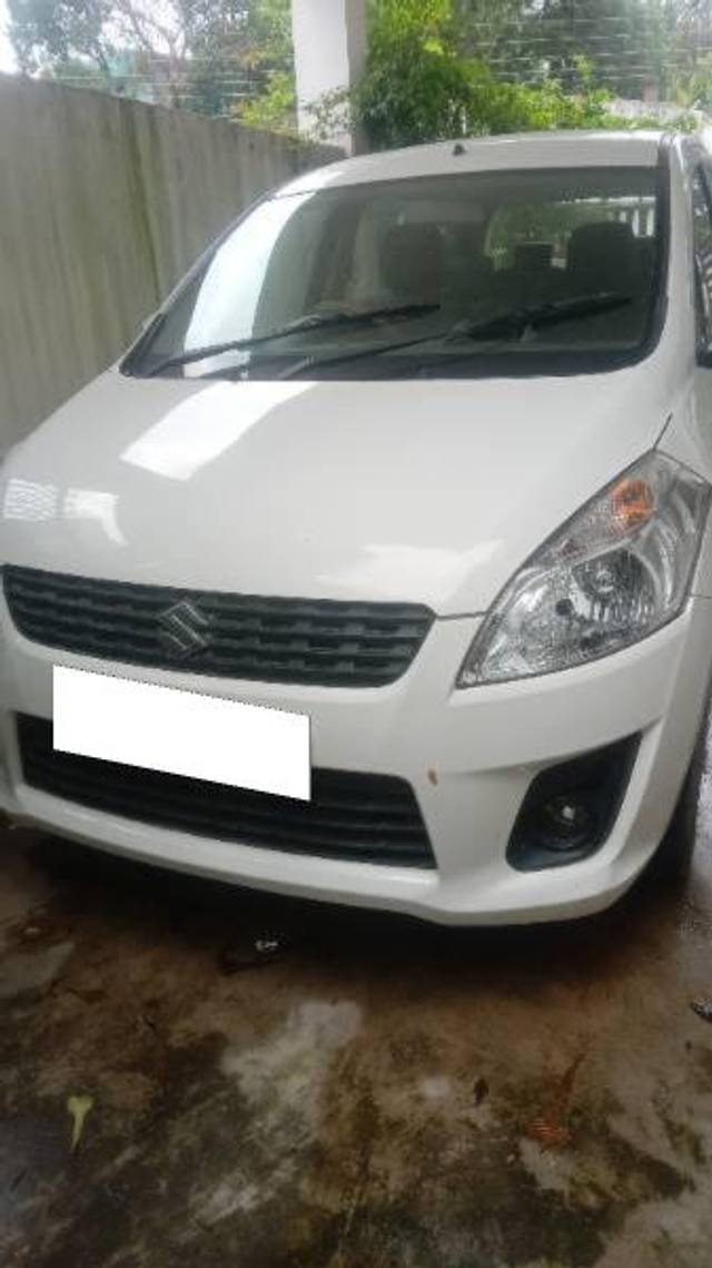 https://images10.gaadi.com/usedcar_image/4176046/original/processed_e8eaca0c-33c3-432c-beb0-04835e595ef3.jpeg?imwidth=6400