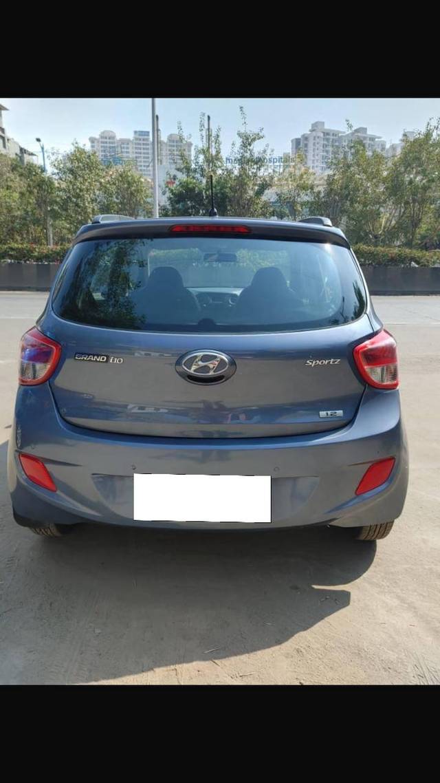 https://images10.gaadi.com/usedcar_image/4176062/original/processed_d882c1f1d7558140405d2cece3bb1a7f.jpeg?imwidth=6402