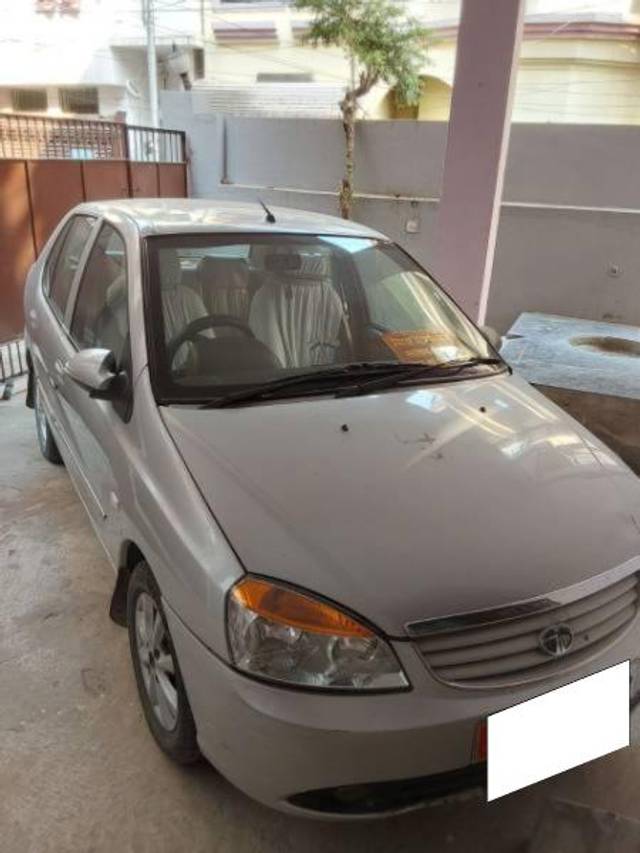 https://images10.gaadi.com/usedcar_image/4176251/original/processed_93a0614e-ee48-4f2d-98f2-43b2406776d2.jpg?imwidth=6402