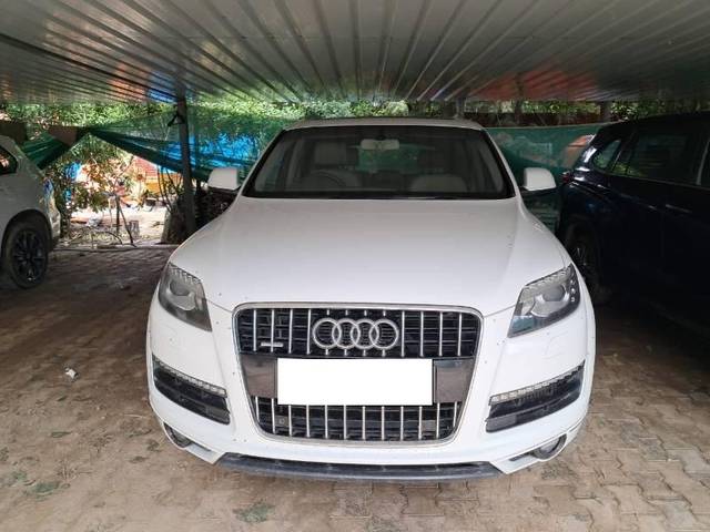 https://images10.gaadi.com/usedcar_image/4176381/original/processed_a95b7abb-766c-4355-aead-7db3750e9703.jpg?imwidth=6400