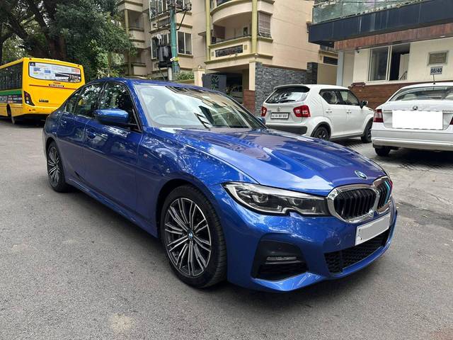 https://images10.gaadi.com/usedcar_image/4176412/original/processed_178825ee22eef03dba9156ab3fee94a2.jpg?imwidth=6400