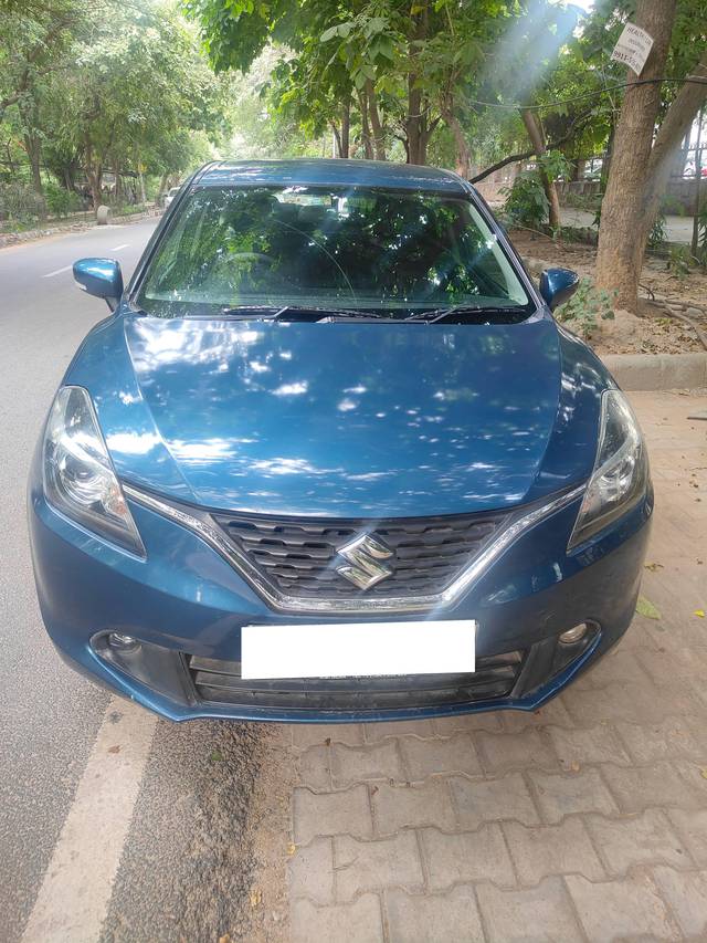 https://images10.gaadi.com/usedcar_image/4176477/original/processed_9d85a23d8e6209d62fd2a3cb8e72fe61.jpg?imwidth=6402