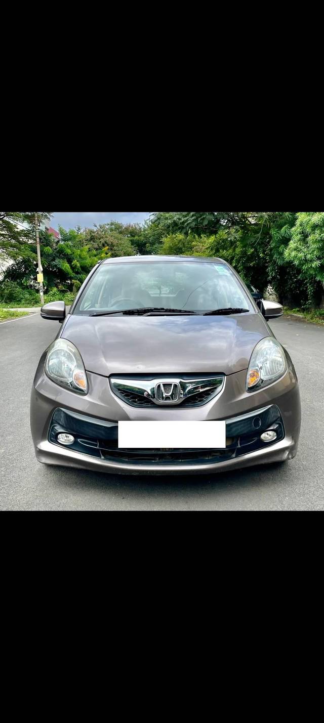 https://images10.gaadi.com/usedcar_image/4176622/original/processed_200083d2efc145b46a2986625f390381.jpg?imwidth=6400