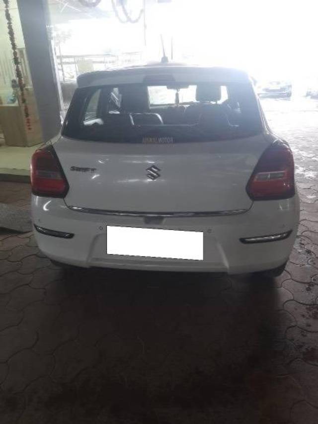 https://images10.gaadi.com/usedcar_image/4176808/original/processed_9b57be98-9669-451a-9931-91c5e3c45329.jpeg?imwidth=6400