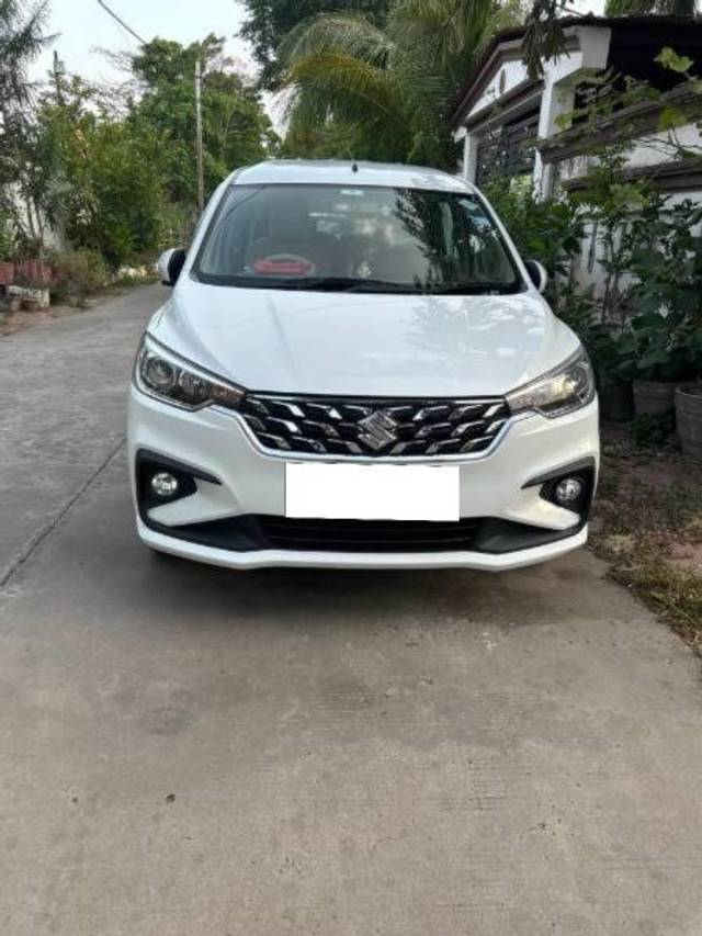 https://images10.gaadi.com/usedcar_image/4176953/original/processed_f77e6b34-5793-48d6-9908-f256ee163139.jpg?imwidth=6400