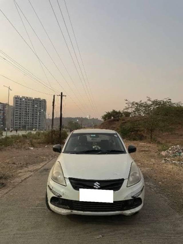 https://images10.gaadi.com/usedcar_image/4176955/original/processed_ac66d98f-4afc-4d1d-8940-36346fa1a31a.jpg?imwidth=6402