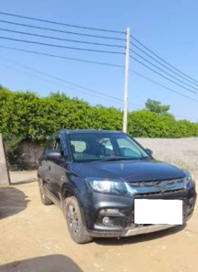 https://images10.gaadi.com/usedcar_image/4176956/original/processed_43527f91-df94-4fea-8417-25ab872ab795.jpg?imwidth=6400