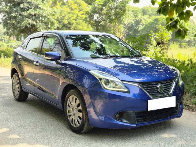 https://images10.gaadi.com/usedcar_image/4176999/original/processed_859f31f753ea6ac7977b031ef9e5c381.jpg?imwidth=6401