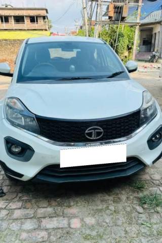 Tata Nexon 2017-2020 Tata Nexon 1.2 Revotron XM