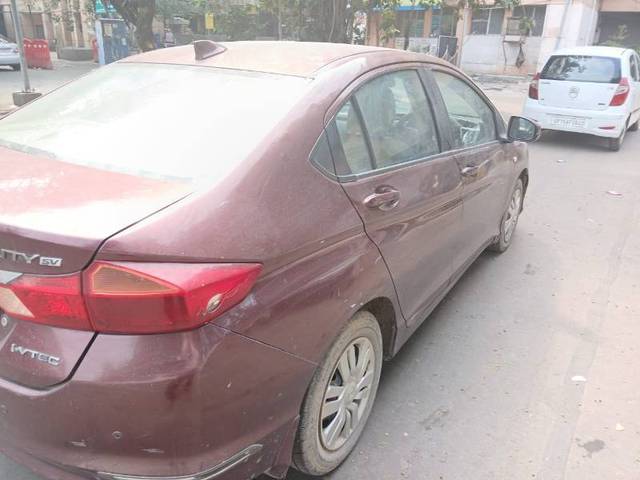 https://images10.gaadi.com/usedcar_image/4177319/original/9b6ac66ace409237d3ca7405973ffdac.jpeg?imwidth=6402