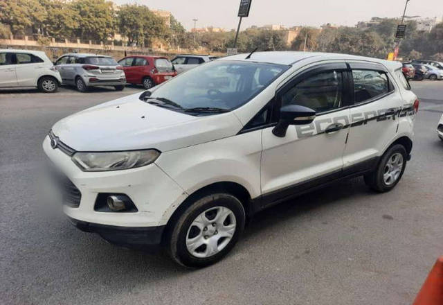 https://images10.gaadi.com/usedcar_image/4177360/original/89947d0aaeecfe7fa880d016343e765f.jpg?imwidth=6402