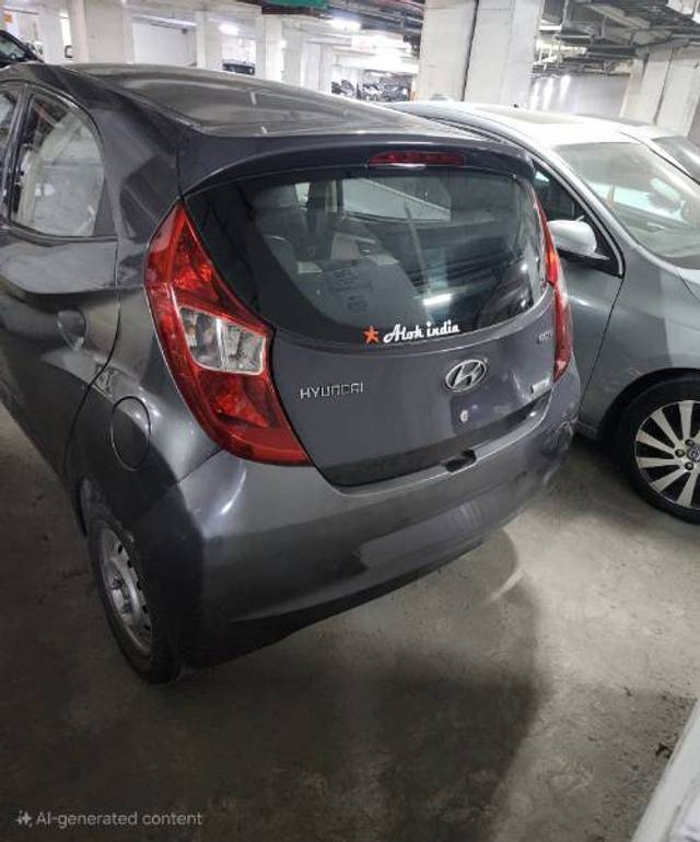 https://images10.gaadi.com/usedcar_image/4177414/original/0cd99cb369e65daa06bdefbc9a1f4e16.jpg?imwidth=6401