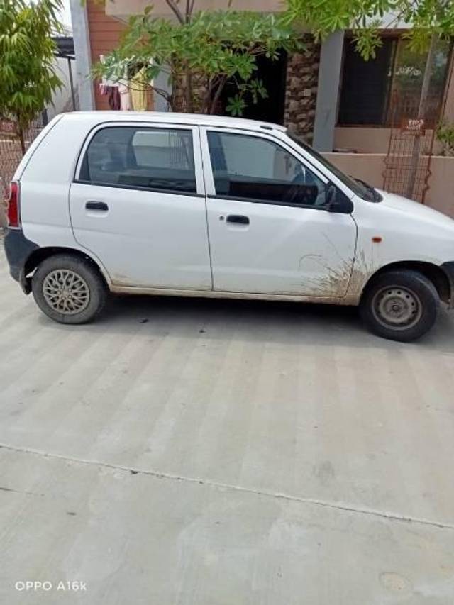 https://images10.gaadi.com/usedcar_image/4177446/original/processed_c0321e1c-f414-4e99-b137-2769d7bd8db3.jpg?imwidth=6401