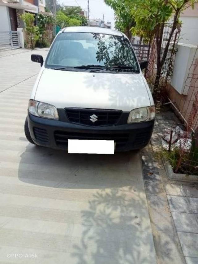 https://images10.gaadi.com/usedcar_image/4177446/original/processed_da15d3be-bb15-4382-9272-c9036024ab3b.jpg?imwidth=6400