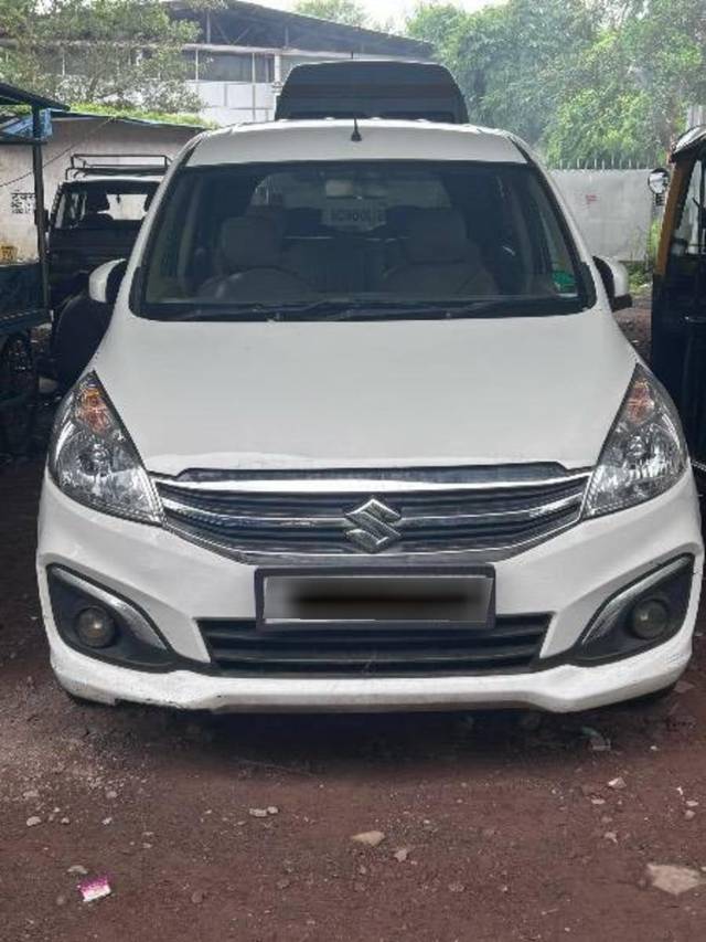 https://images10.gaadi.com/usedcar_image/4177866/original/processed_c8d87bbe-3112-4f62-94ef-2235462e956c.jpeg?imwidth=6400