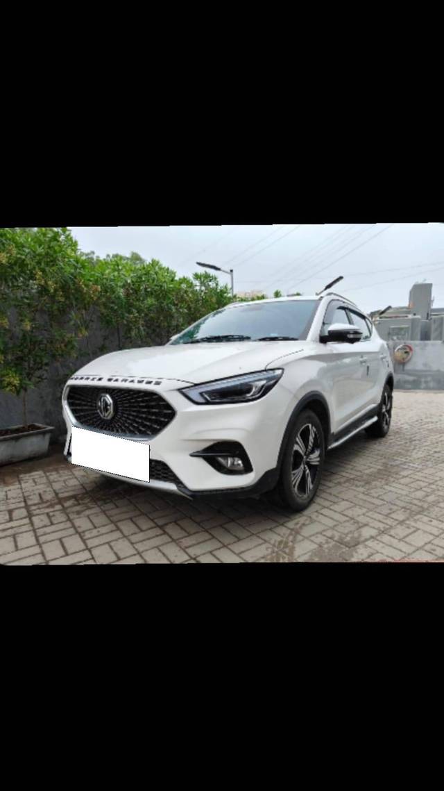 https://images10.gaadi.com/usedcar_image/4177871/original/processed_697e86d6aae81a95bc71fb82d31d9403.jpg?imwidth=6400