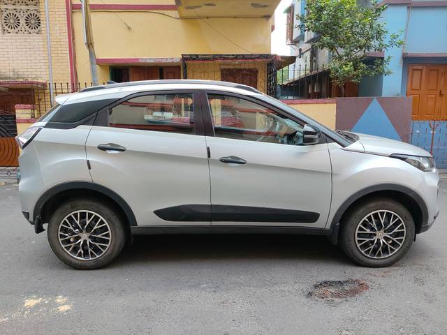 https://images10.gaadi.com/usedcar_image/4177913/original/32be44ae613598c8b5b458ef9190bd0e.jpg?imwidth=6401