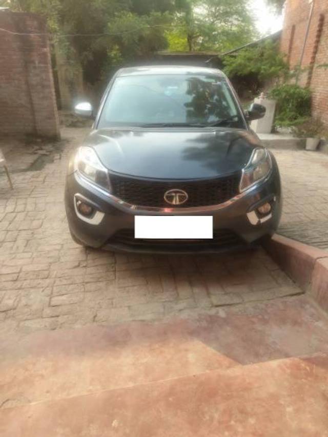 https://images10.gaadi.com/usedcar_image/4178070/original/processed_c4203578-18c5-49d6-80f8-5f2fe94bfa61.jpg?imwidth=6400