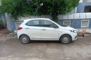 Tata Tiago 2015-2019 Tata Tiago 1.2 Revotron XM