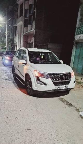 Mahindra XUV500 Mahindra XUV500 W9 2WD