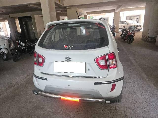 https://images10.gaadi.com/usedcar_image/4178335/original/processed_11800806-19ee-4689-a357-25cc9c1ef46a.jpg?imwidth=6401