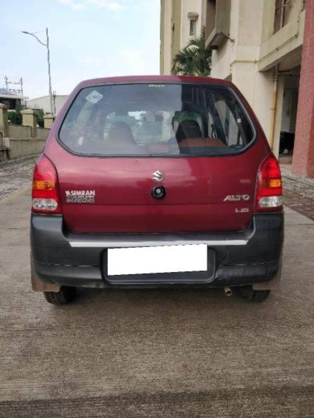 https://images10.gaadi.com/usedcar_image/4178340/original/processed_e0bf7af9-6c18-4d9c-8c64-74a8baf8e983.jpg?imwidth=6401