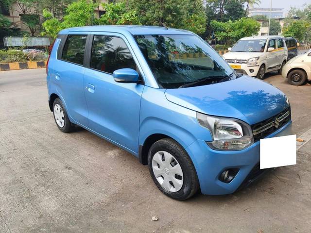 https://images10.gaadi.com/usedcar_image/4178352/original/processed_98218efb4e790d67258712de5abb2136.jpg?imwidth=6400