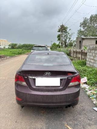 Hyundai Verna 2011-2015 Hyundai Verna 1.6 SX