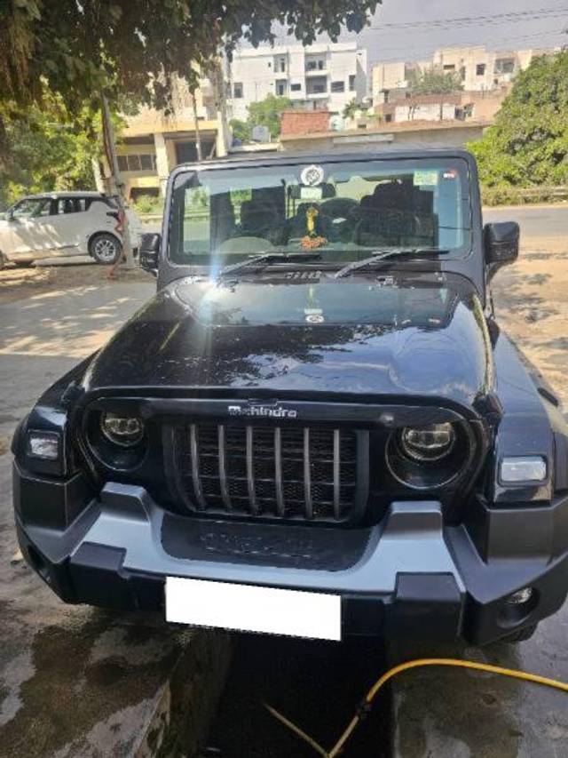 https://images10.gaadi.com/usedcar_image/4178424/original/processed_395bea6f-ed30-4247-8e21-fa0a32cf2559.jpg?imwidth=6400