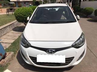 Hyundai i20 2010-2012 Hyundai i20 1.2 Magna