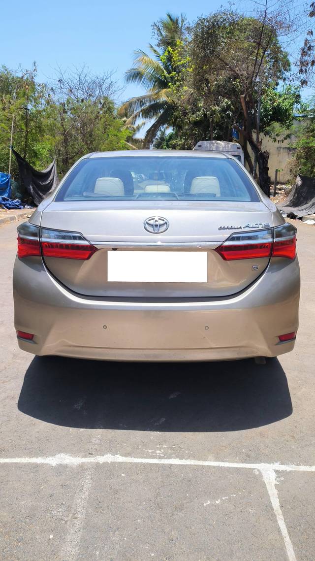 https://images10.gaadi.com/usedcar_image/4178497/original/processed_a6ed7399cf01ec3f1a7b8f41a345ca66.jpg?imwidth=6402