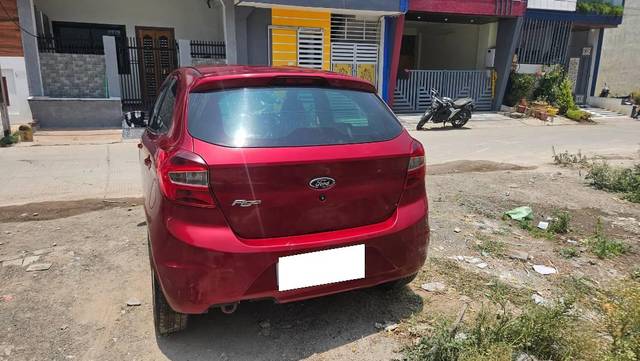 https://images10.gaadi.com/usedcar_image/4178507/original/processed_b5945ec3-09c4-48be-b784-b59df2dd7431.jpg?imwidth=6401