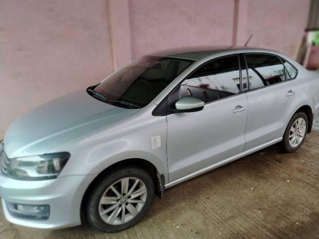 https://images10.gaadi.com/usedcar_image/4178687/original/processed_8eef4bed-81b3-438b-9326-c867b008199a.jpg?imwidth=6401