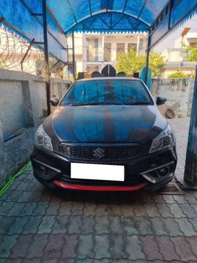 https://images10.gaadi.com/usedcar_image/4179189/original/f78e57f094fa5fa24a2ae7c106024662.jpg?imwidth=6400