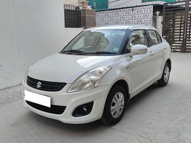 https://images10.gaadi.com/usedcar_image/4179336/original/processed_0bf6a87613ff35e4e94f7ff5d5872405.jpg?imwidth=6402