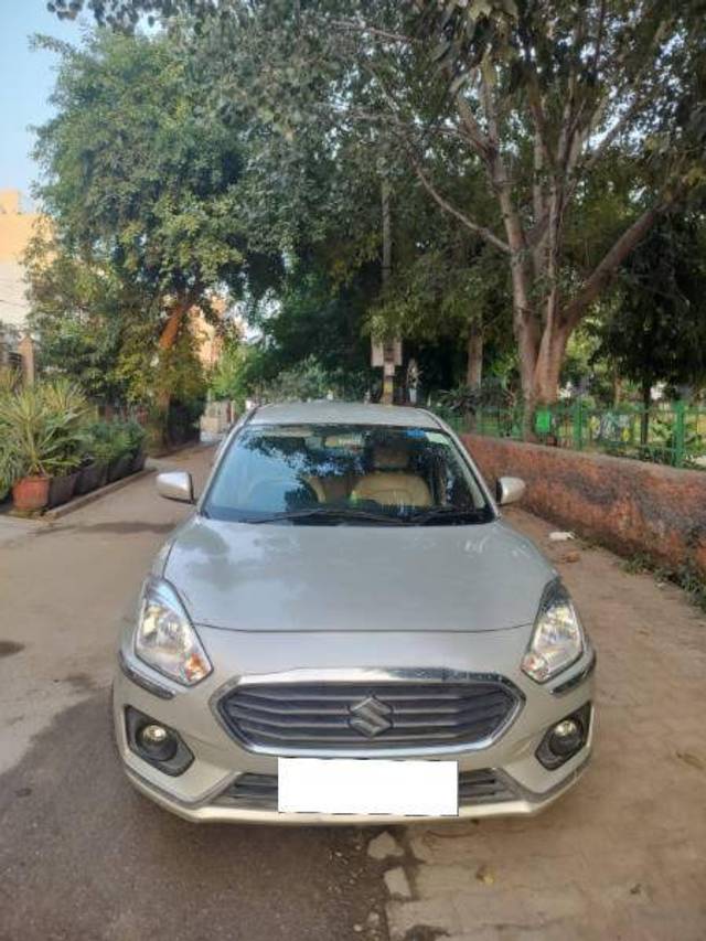 https://images10.gaadi.com/usedcar_image/4179340/original/7d476c22871ed1f202d1b8ded8206274.jpg?imwidth=6400