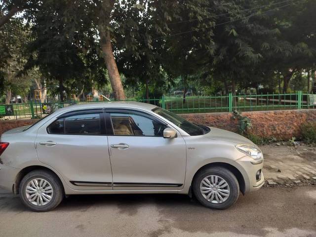 https://images10.gaadi.com/usedcar_image/4179340/original/83a02cfcf33bca79a9971f524e2bb9a7.jpg?imwidth=6402