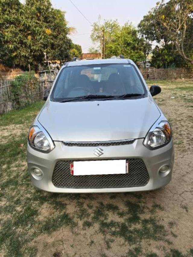 https://images10.gaadi.com/usedcar_image/4179409/original/processed_91623730-0a15-49ee-9c73-b7011ec6c47c.jpg?imwidth=6400