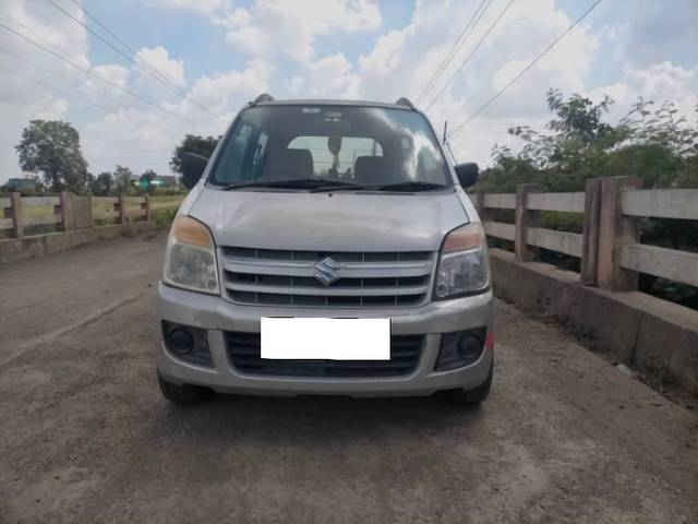 https://images10.gaadi.com/usedcar_image/4179450/original/processed_ace0a528-baba-4be3-9d72-49a47faa4014.jpg?imwidth=6400